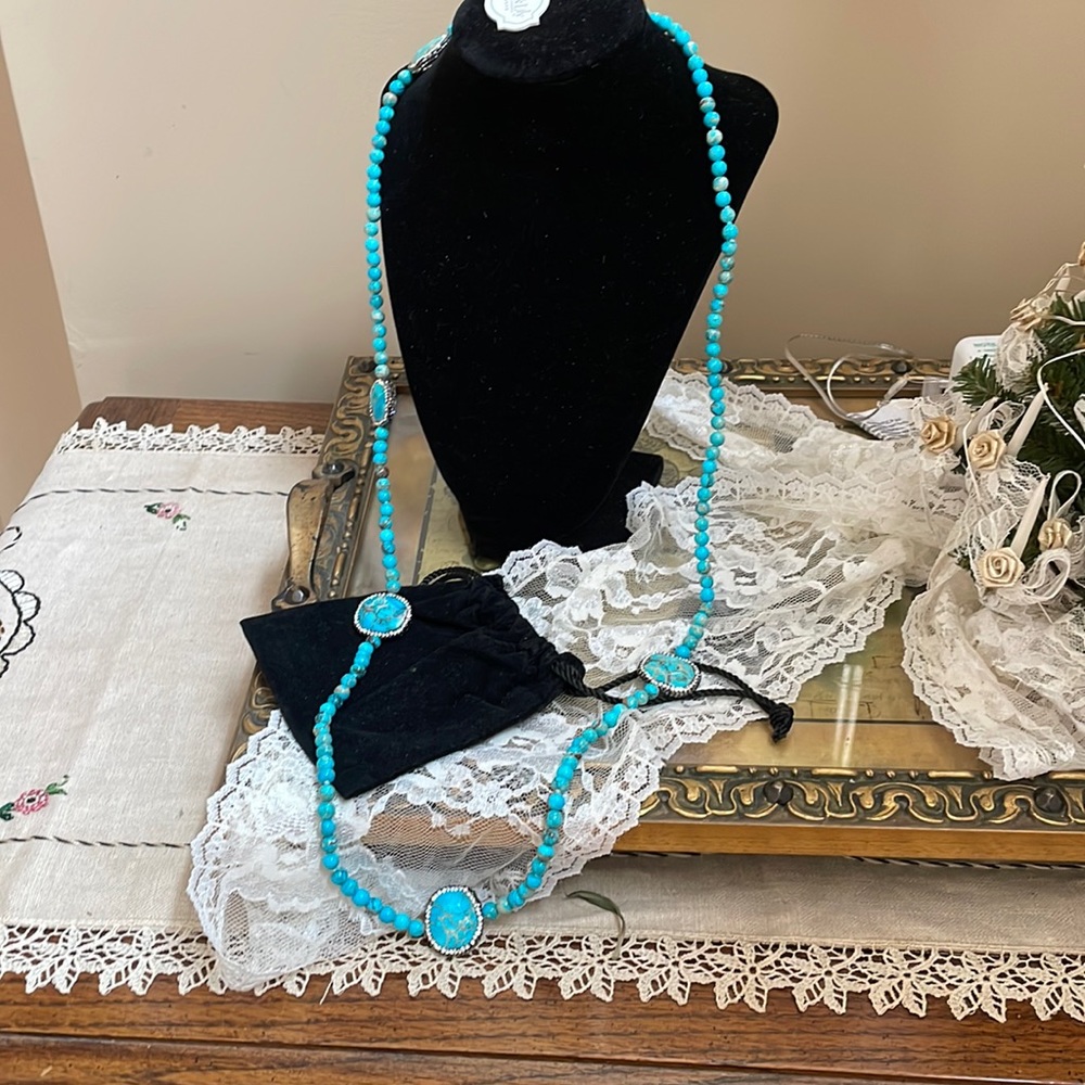 Iris and Lilly Turquoise and rhinestone necklace